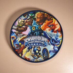 Skylanders Spyros Adventure Themed Round Storage Case With Zipper Closure